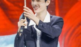 肖战最新有网友爆料,肖战新恋情曝光？网友爆料引发热议